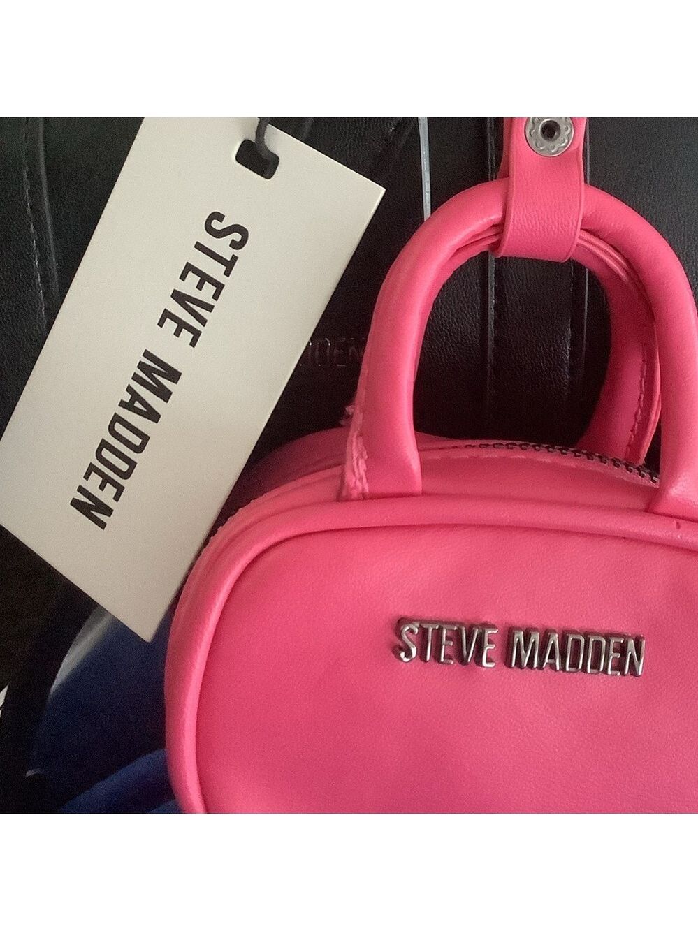 Steve Madden Bharlan Black Pink Shoulder Bag New - Picture 6 of 7